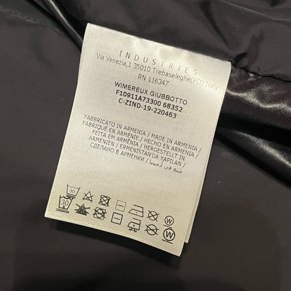 Like new- Moncler Wimereux Giubbotto Jacket - Picture 7 of 7